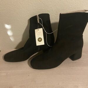 A new day black boots SZ 11 woman’s